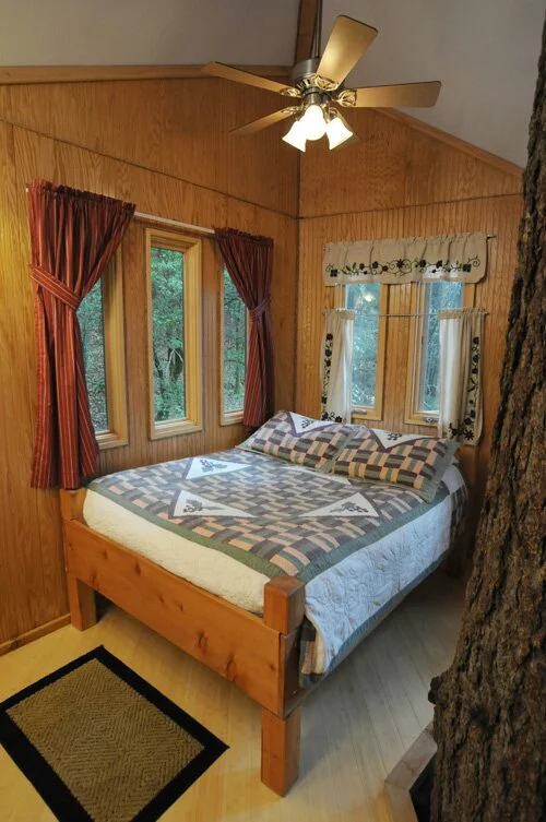 Calypso interior