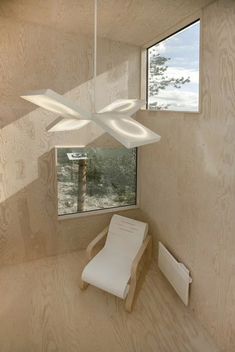 Mirror Cube interior