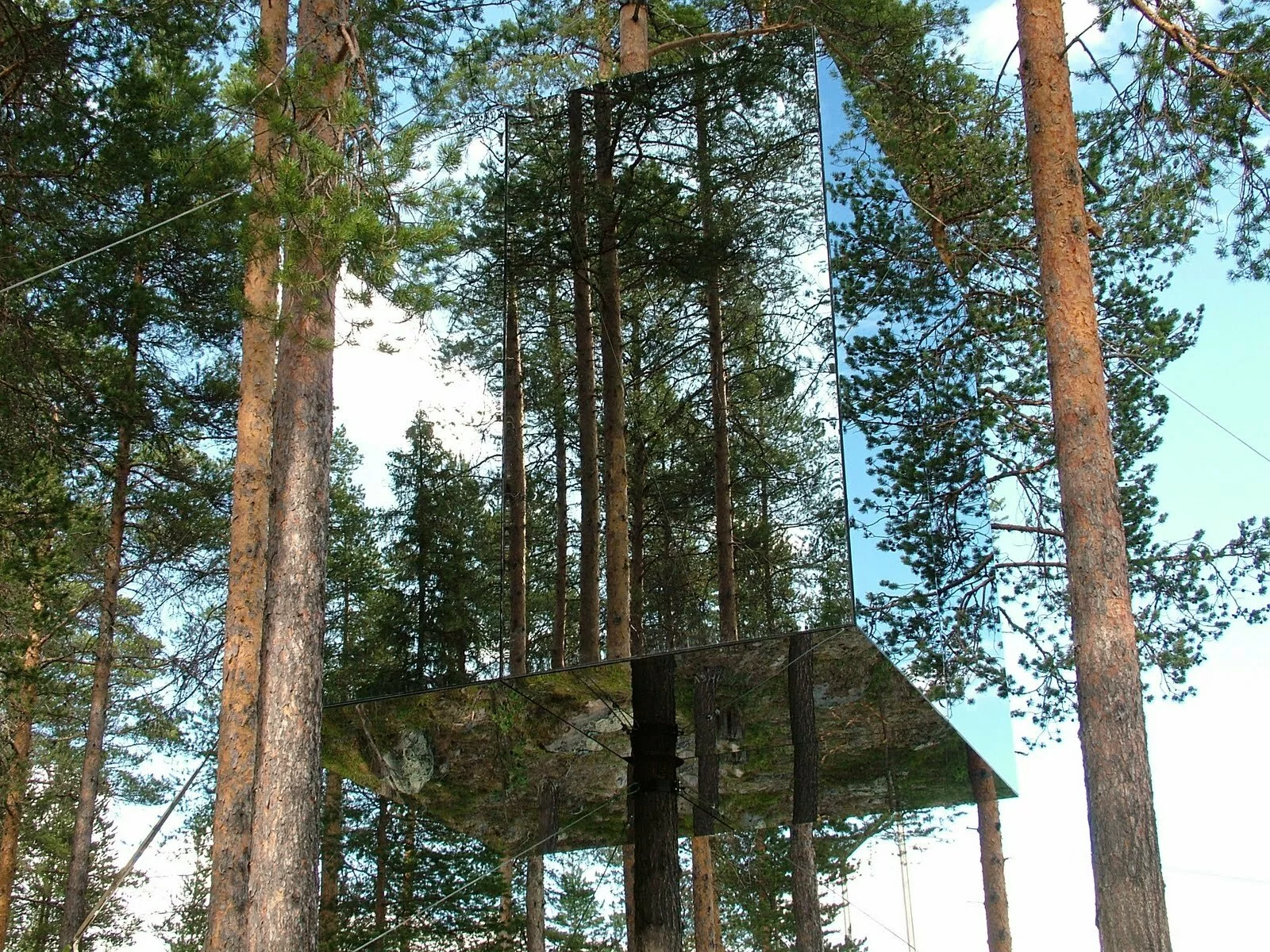 Mirror Cube1